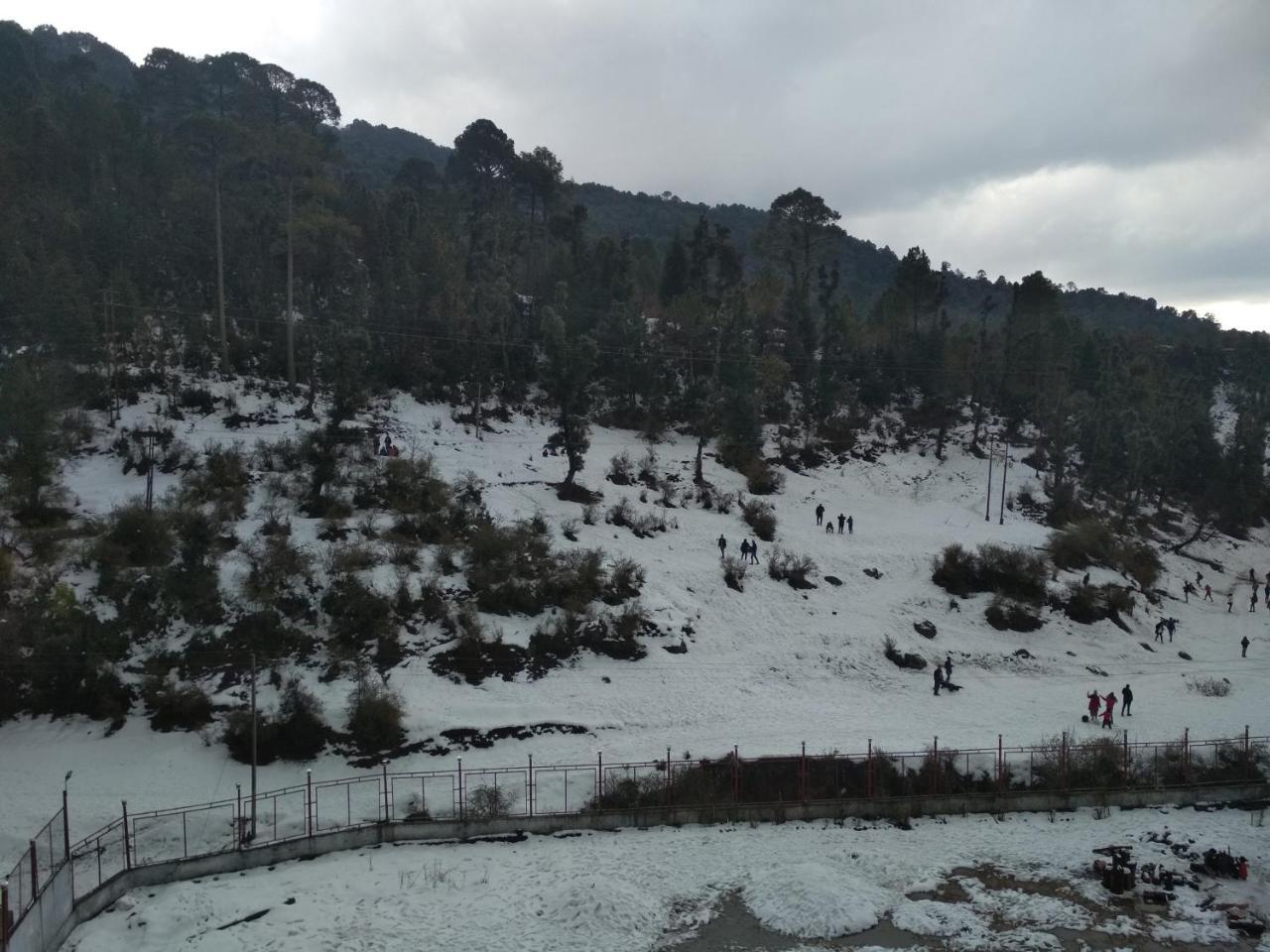 Bholenath Homestay Dalhousie Buitenkant foto